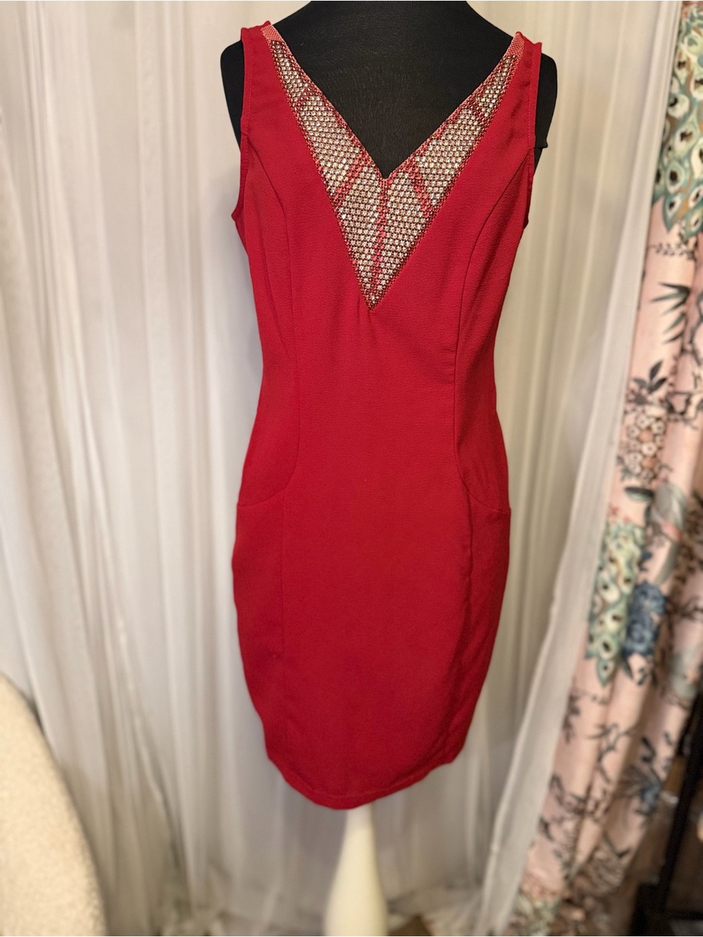 Illa Illa Red Rhinestone V Neck Bodycon Dress Size M Party Cocktail